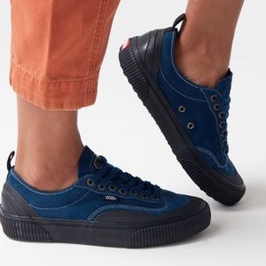 vans destruct surf shoes